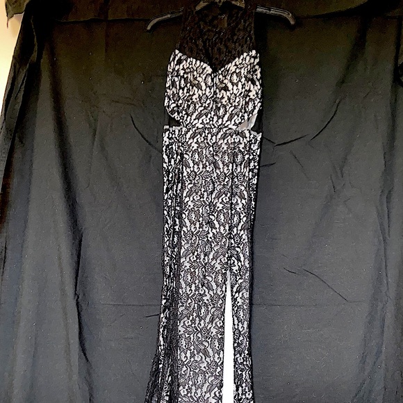 Formal floor length dress - Picture 2 of 5